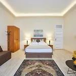 Apartment For Groups *