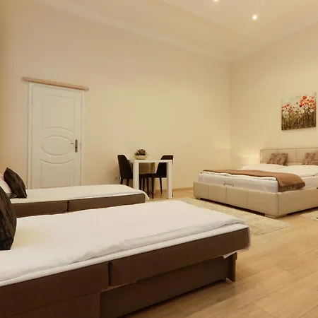 For Groups Apartment Budapest